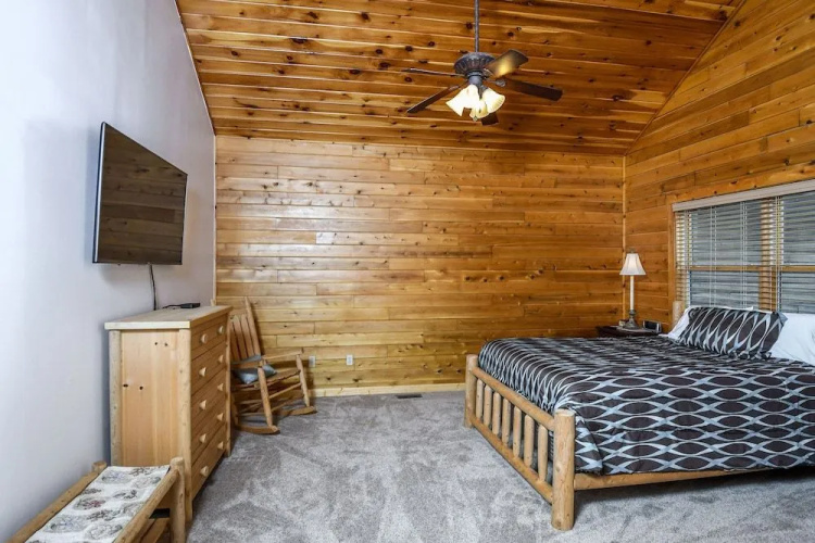 Cedar Shores Villa 03 by Taylor Made Deep Creek