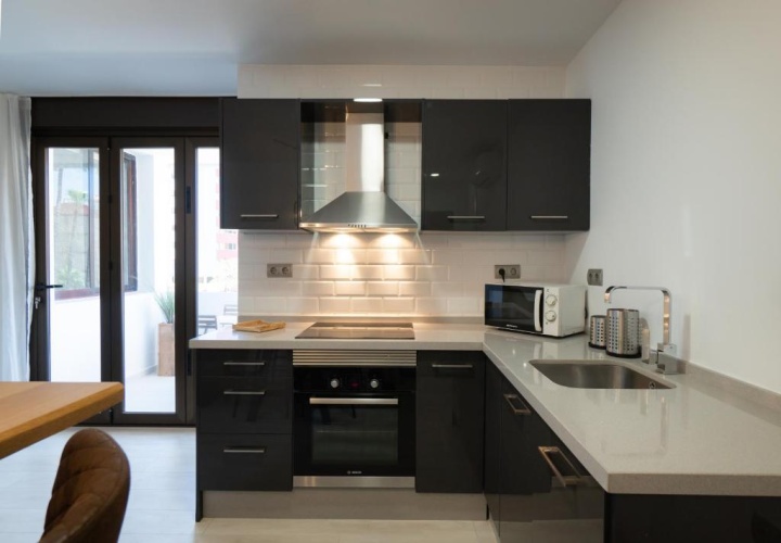 1 Bedroom Apartment