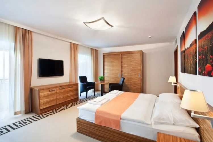 Standard Double room with balcony