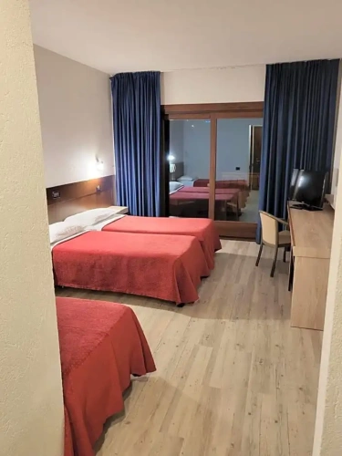 Superior Triple room