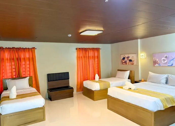 Oyo 498 Algers Suites