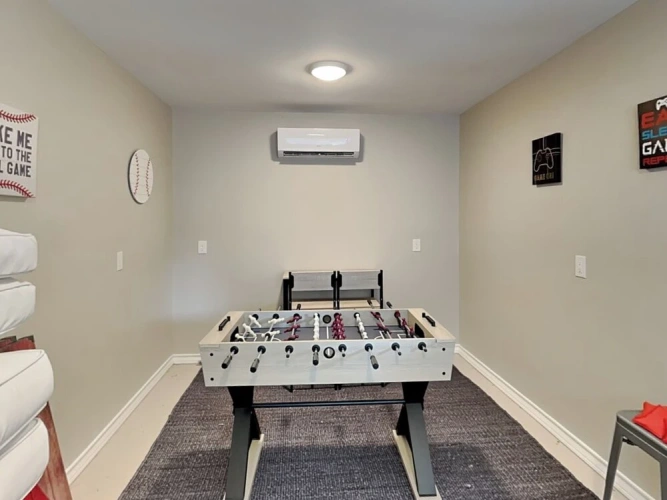 4 Bedrooms Cottage