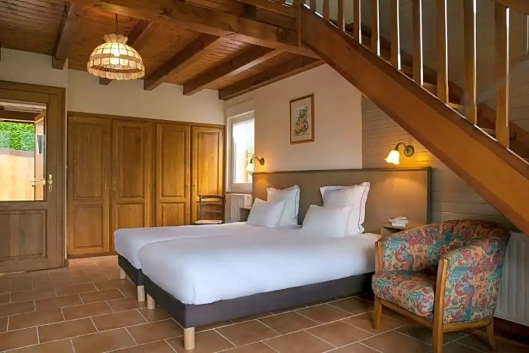 Quadruple Suite