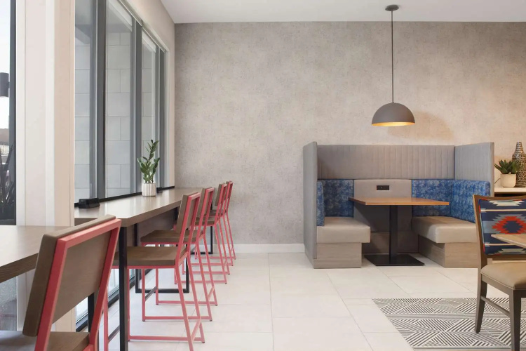 Home2 Suites By Hilton Albuquerque Airport