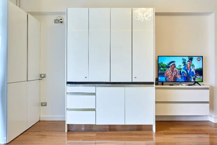 Apartamente WHITE TOWER cm