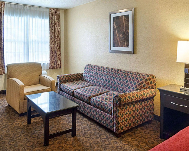 Quality Inn Magnolia