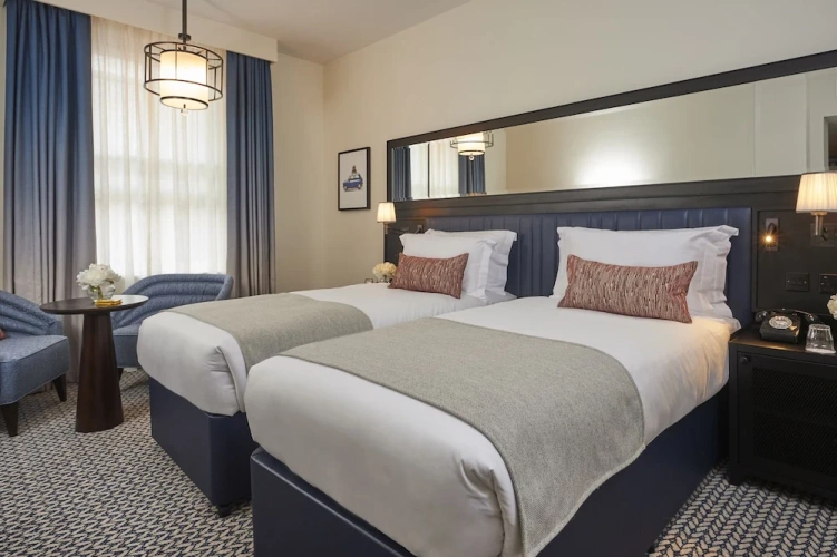 Grand Twin room