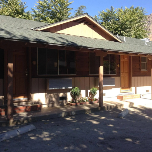 Sequoia Lodge