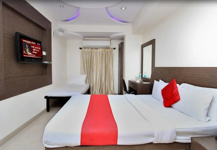 Premier room