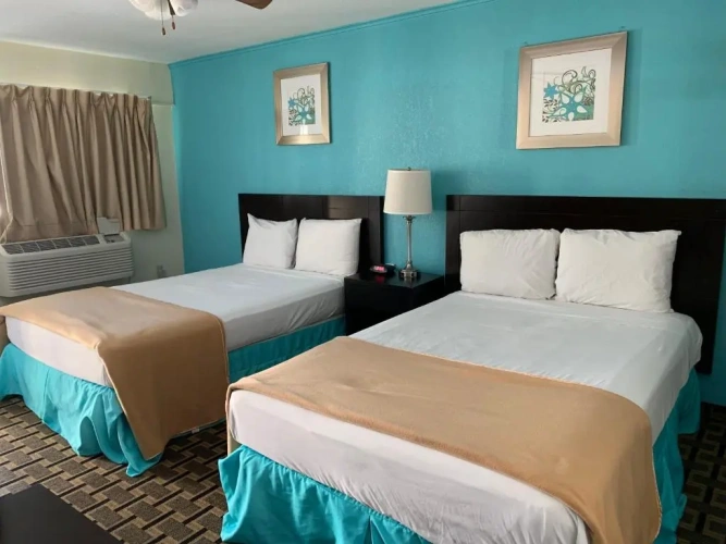 Standard Quadruple room
