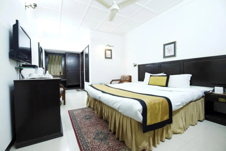 Hotel Yatrik
