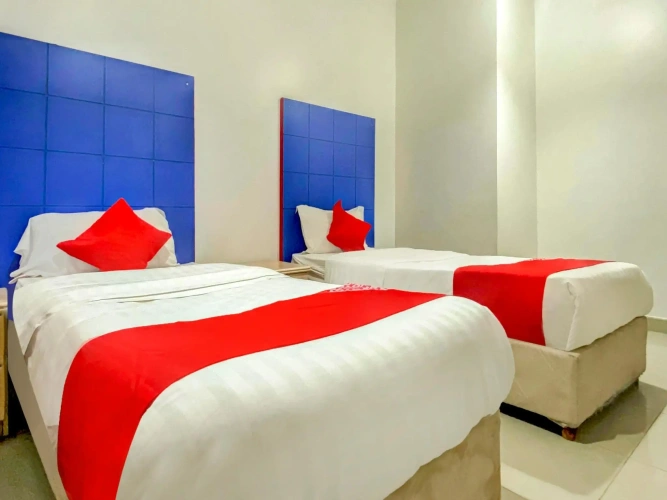 2 Bedrooms Apartment