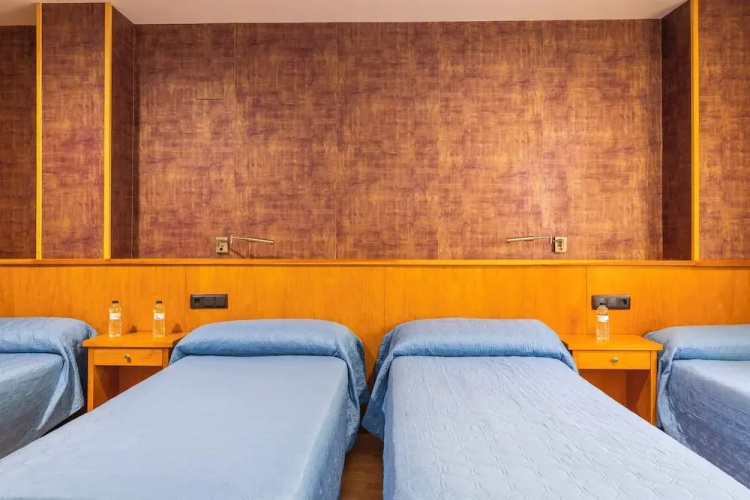 Hostal Cafeteria Los Valles