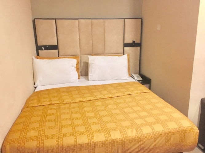 Elicris Hotel