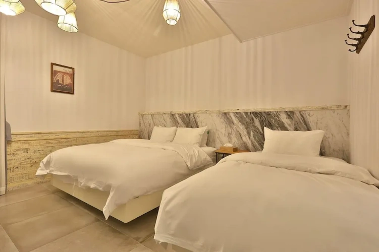 Double Suite