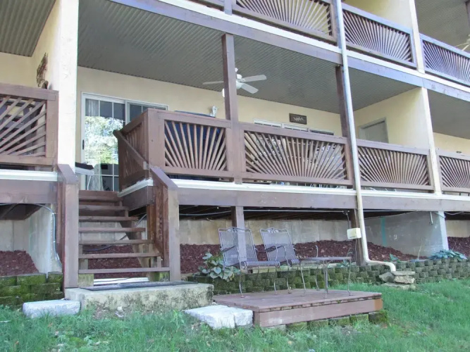 Lakefront Condo A-2 at Vickery Resort by RedAwning