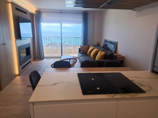 2 Bedrooms Superior Apartment with sea view