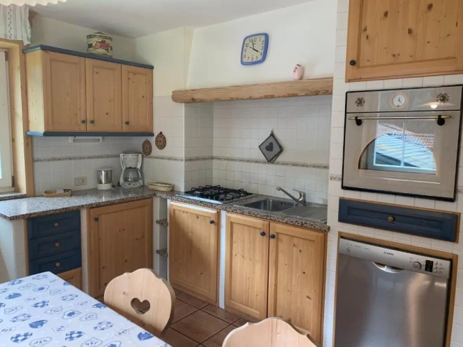 2 Bedrooms Double Apartment with mountain view