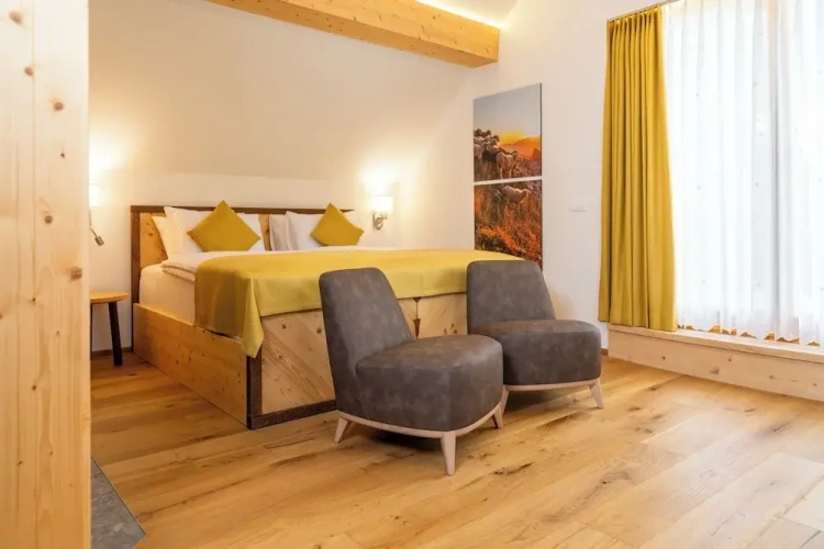 Standard Double room with mountain view