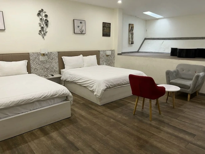 Superior Quadruple room