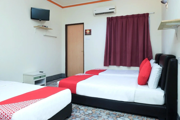 Premium Quadruple Suite