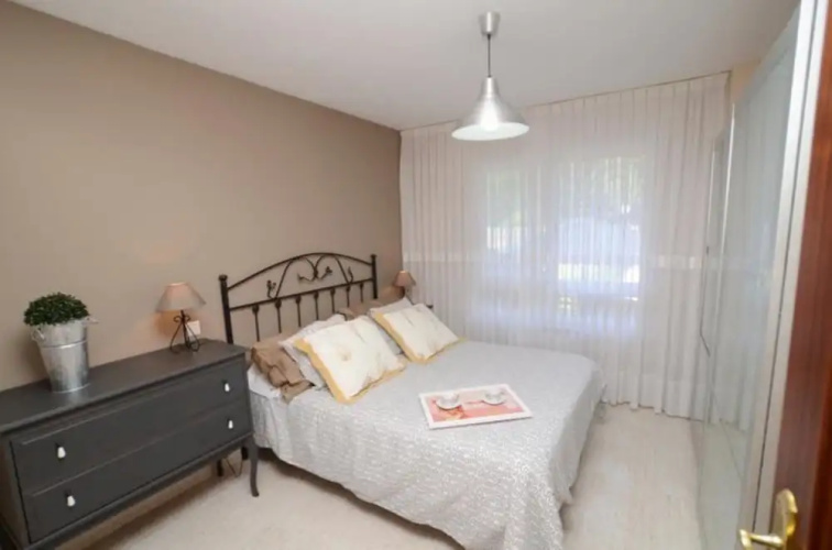 106305 - Apartment in Isla