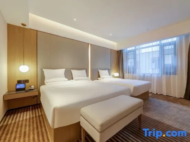 Twin Family Suite