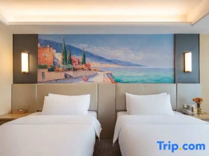 Deluxe Double room with view