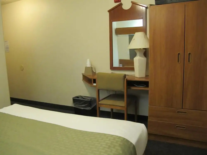 Microtel Inn & Suites Anchorage Area Eagle River