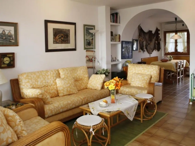 3 Bedrooms Villa