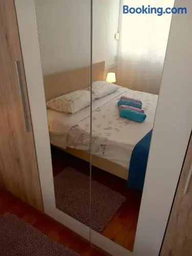 Comfortable And Fully Furbished Apt in Center