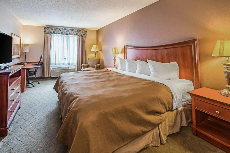 Rodeway Inn