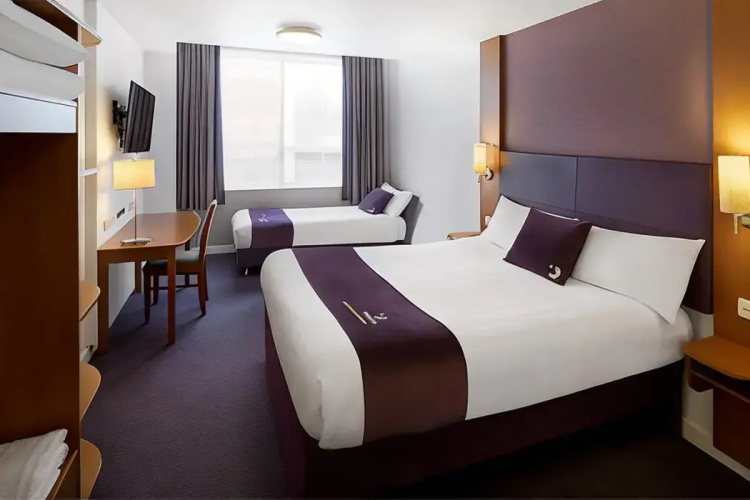 Premier Inn Manchester Altrincham