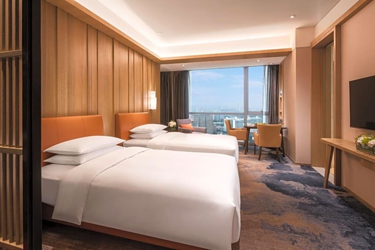 Twin Club room