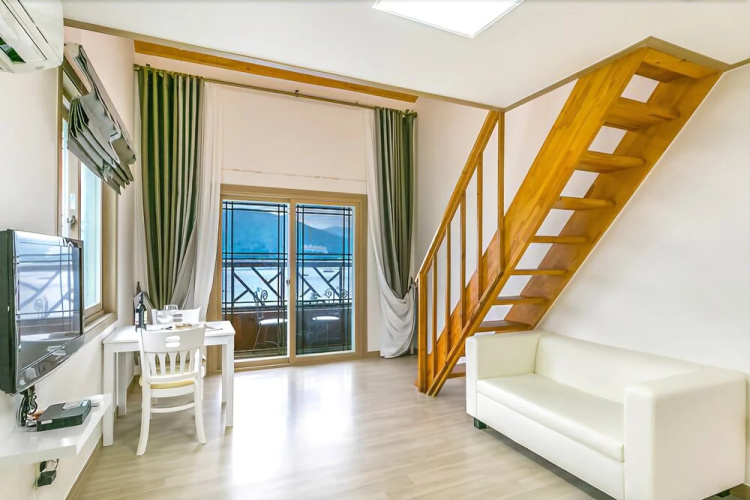 Geoje Beach Maru Pension