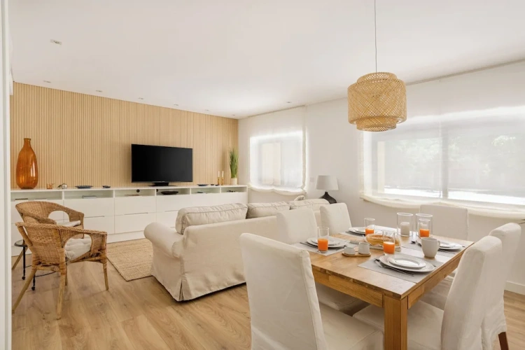 3 Bedrooms Comfort Apartment with balcony