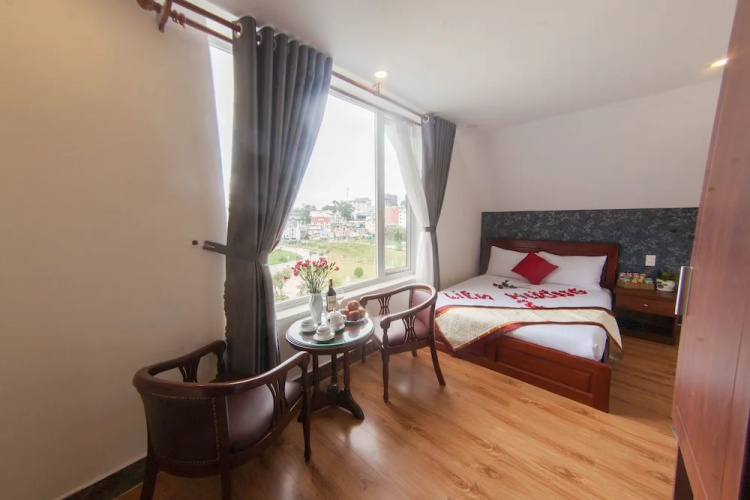 Lien Huong 2 Hotel