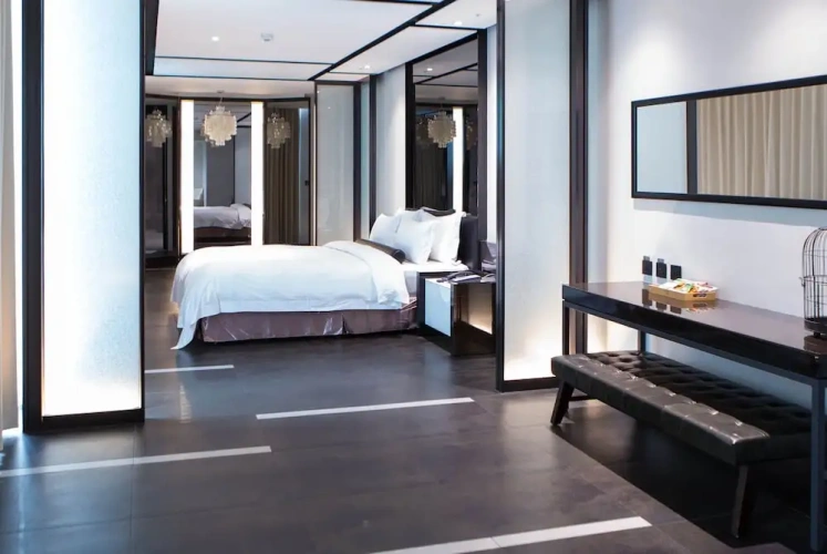 Presidential Suite