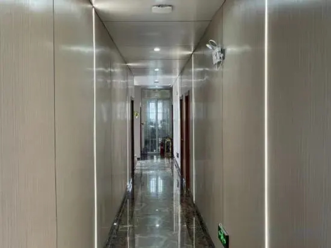 Linyi Xinze Business Hotel