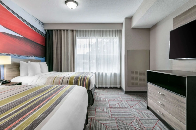 Quadruple Suite