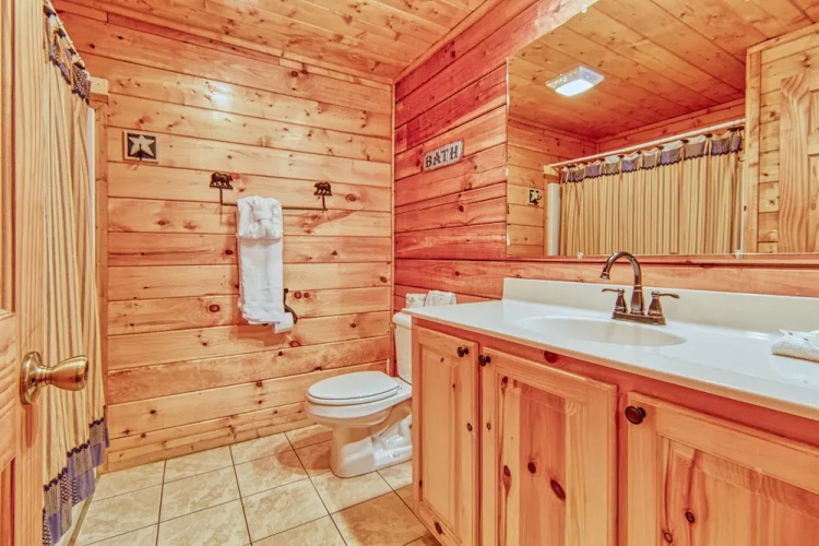 Smoky Mountain Retreat by Vtrips