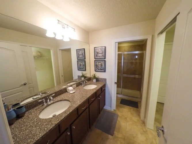 Standard Family room with balcony
