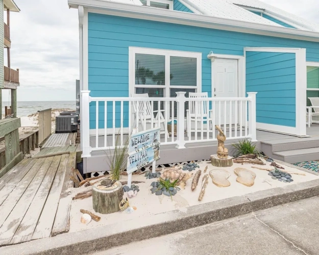 3 Bedrooms Cottage