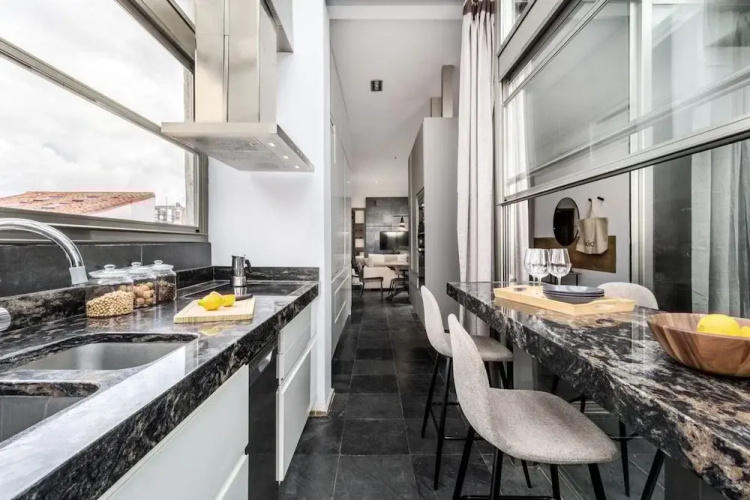 Monroe - 2 Bedrooms in Chueca