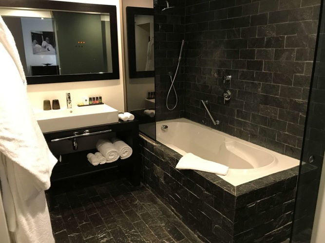 Yooma Urban Lodge photo 10