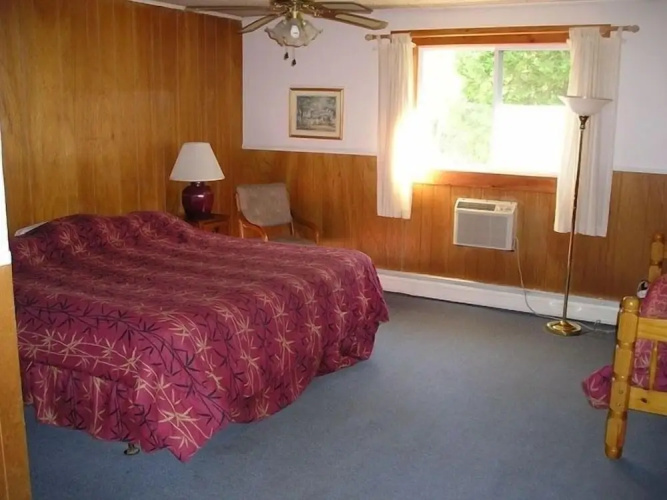 The Riverside Inn