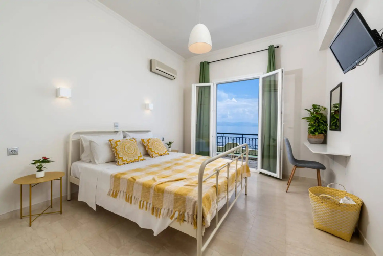 9 Muses Seaview Studios Corfu | Adults Only