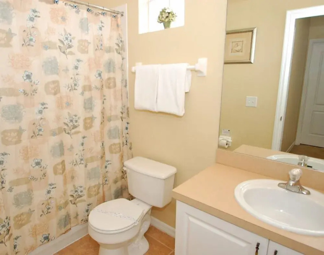 T149Bd Breezy Vista 4 Br Villa by RedAwning