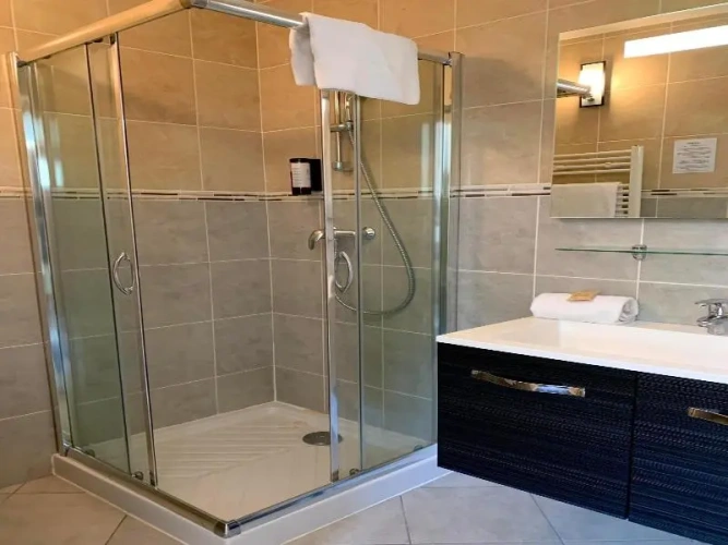 Standard Triple room with balcony