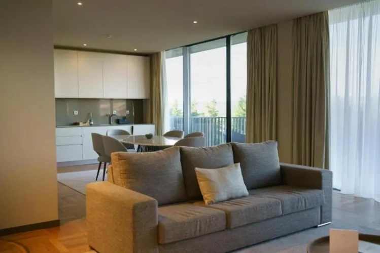 2 Bedrooms Apartment with balcony